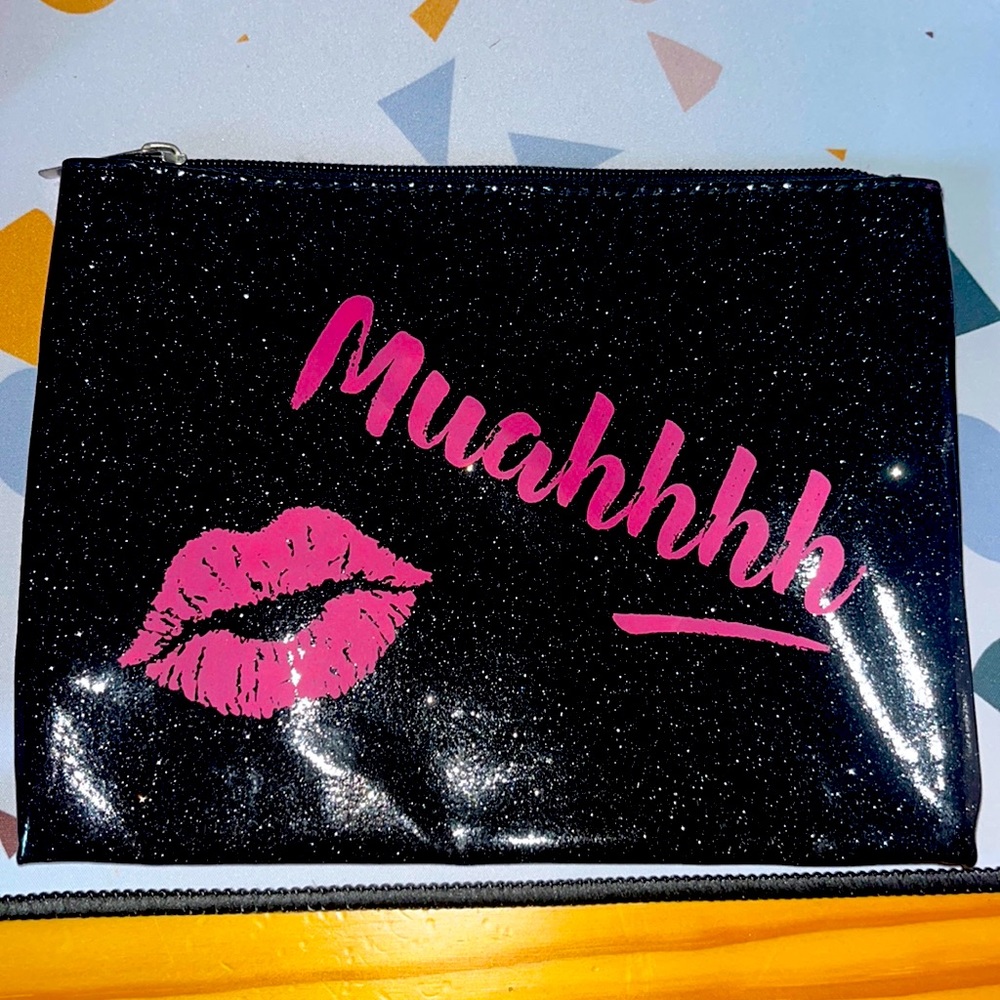 MAKEUP BAGS!!!!